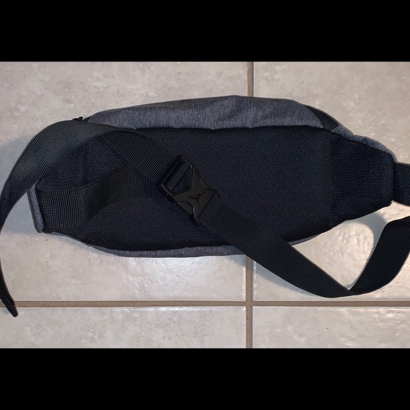 Fanny Pack - Picture 3 of 4